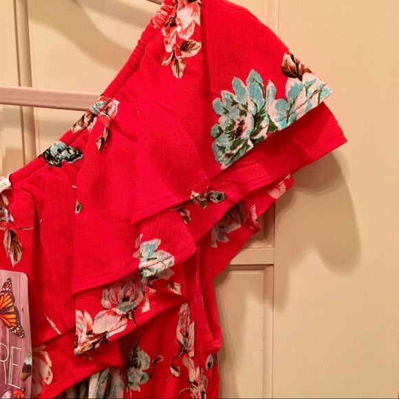 Love Fire One Shoulder Red Floral Dress -NWT - Picture 2 of 3